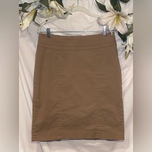 Loft. Size 6. Khaki above the knee business casual skirt.